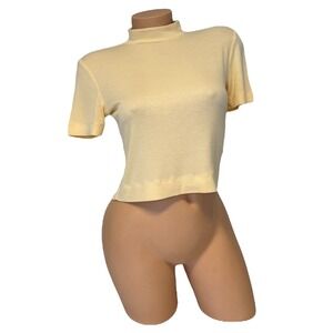 Babaton Aritzia Sz MEDIUM Ribbed Mock Neck Top Short Sleeve Cropped Light Yellow